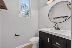 10 Graham St, Jersey City, NJ 07307 - Photo 19