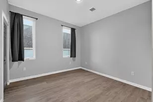 10 Graham St, Jersey City, NJ 07307 - Photo 43