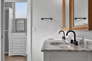 10 Graham St, Jersey City, NJ 07307 - Photo 25