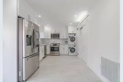 179 Hobart Ave, Bayonne, NJ 07002 - Photo 21