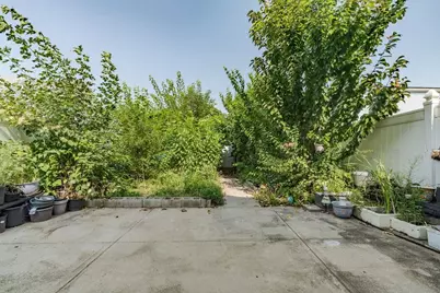179 Hobart Ave, Bayonne, NJ 07002 - Photo 27