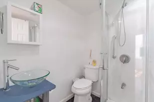 179 Hobart Ave, Bayonne, NJ 07002 - Photo 19