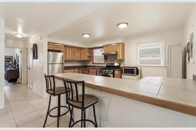 106 Evergreen St, Bayonne, NJ 07002 - Photo 23
