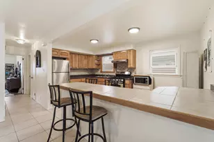 106 Evergreen St, Bayonne, NJ 07002 - Photo 23