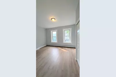 150 Mallory Ave, Jersey City, NJ 07304 - Photo 5