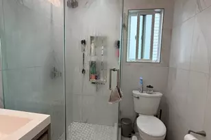 195 Hutton St, Jersey City, NJ 07307 - Photo 13