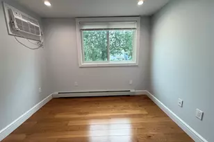 195 Hutton St, Jersey City, NJ 07307 - Photo 9