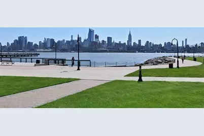 1125 Maxwell Lane #404, Hoboken, NJ 07030 - Photo 15