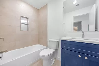 418 11th St #Floor 3, Union City, NJ 07087 - Photo 13