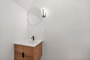 30 Cambridge Ave, Jersey City, NJ 07307 - Photo 15