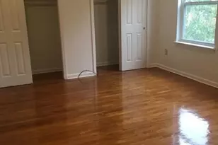 122 Logan Ave, Jersey City, NJ 07306 - Photo 5