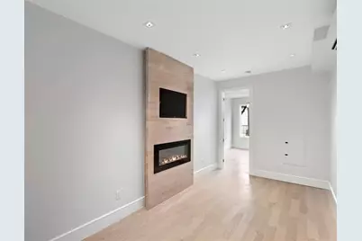 542 Newark Ave #2L, Jersey City, NJ 07306 - Photo 5
