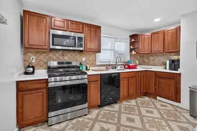 358 Broadway, Bayonne, NJ 07002 - Photo 13