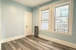 153 Wegman Pkwy, Jersey City, NJ 07305 - Photo 5