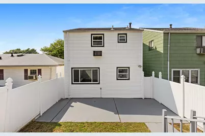 174 Terrace Ave, Jersey City, NJ 07307 - Photo 31