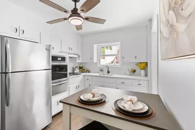 174 Terrace Ave, Jersey City, NJ 07307 - Photo 11
