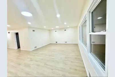 588 Avenue A #3, Bayonne, NJ 07002 - Photo 7