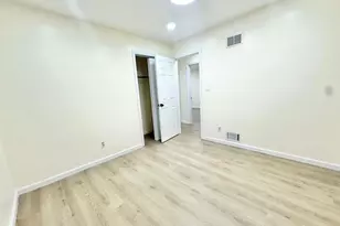 588 Avenue A, Bayonne, NJ 07002 - Photo 17