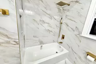 588 Avenue A, Bayonne, NJ 07002 - Photo 19