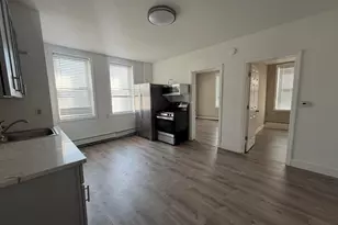 188 Avenue F, Bayonne, NJ 07002 - Photo 3
