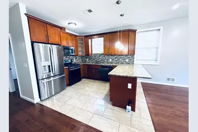 69 Hutton St #1, Jersey City, NJ 07307 - Photo 3
