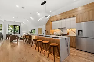 85 Sherman Pl, Jersey City, NJ 07307 - Photo 1