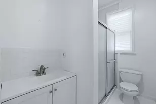 211 20th St, Union City, NJ 07087 - Photo 7