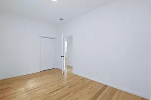 211 20th St, Union City, NJ 07087 - Photo 9