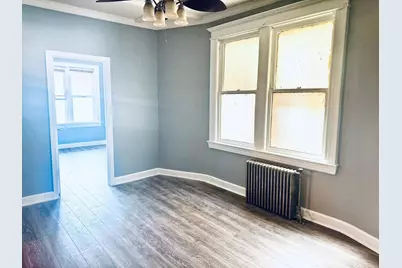 25 Columbia Ave #2, Jersey City, NJ 07306 - Photo 9