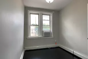 75 Wright Ave, Jersey City, NJ 07306 - Photo 13