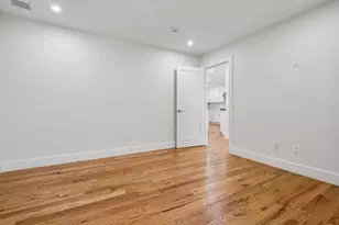 927 Pavonia Ave, Jersey City, NJ 07306 - Photo 17