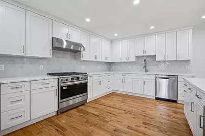 927 Pavonia Ave, Jersey City, NJ 07306 - Photo 11
