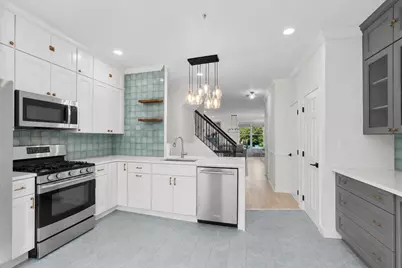 478 Buffalo Ct, West New York, NJ 07093 - Photo 1