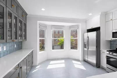 478 Buffalo Ct, West New York, NJ 07093 - Photo 5