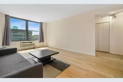 102 Christopher Columbus Dr #402, Jersey City, NJ 07302 - Photo 3