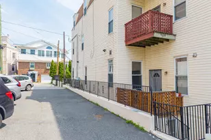 5 Oak St, Weehawken, NJ 07086 - Photo 19