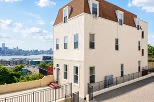 5 Oak St, Weehawken, NJ 07086 - Photo 21