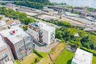 5 Oak St, Weehawken, NJ 07086 - Photo 27