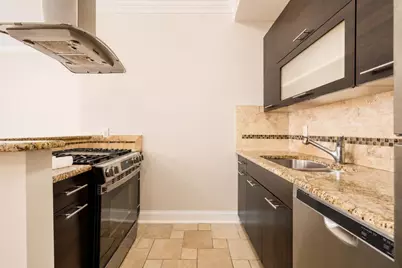 18 Oak St #1, Weehawken, NJ 07086 - Photo 5