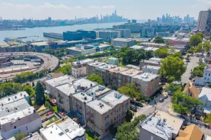 18 Oak St, Weehawken, NJ 07086 - Photo 19