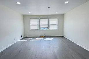 10 Briarwood Rd, Jersey City, NJ 07305 - Photo 7