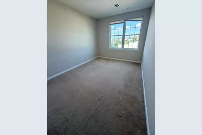 1209 Summit Ave #405, Jersey City, NJ 07307 - Photo 5