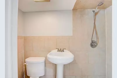 649 Liberty Ave, Jersey City, NJ 07307 - Photo 35