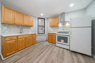 106 Baldwin Ave, Jersey City, NJ 07306 - Photo 17