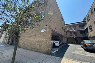 81 70th St, Guttenberg, NJ 07094 - Photo 1