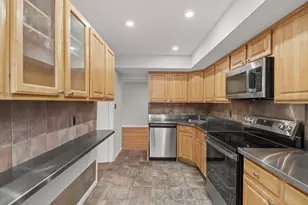 416 68th St, Guttenberg, NJ 07093 - Photo 9