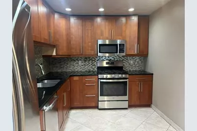 19 Alder St, Jersey City, NJ 07305 - Photo 3