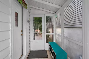 584 Liberty Ave, Jersey City, NJ 07307 - Photo 19
