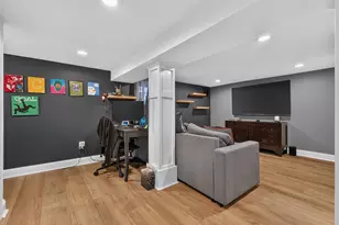 16 Marion Ct, Bayonne, NJ 07002 - Photo 33