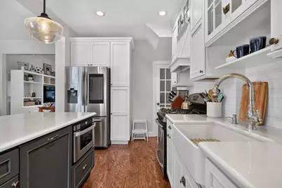 16 Marion Ct, Bayonne, NJ 07002 - Photo 15